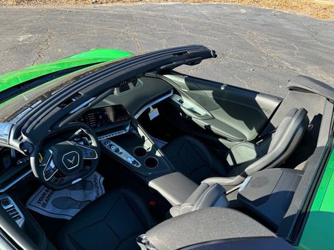 New 2026 Chevrolet Corvette E-Ray image 37