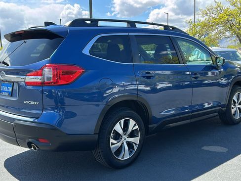 Certified 2022 Subaru Ascent Premium w/ Convenience Package AWD/4WD image 6