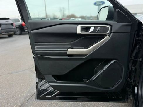 Certified 2023 Ford Explorer XLT w/ Equipment Group 202A image 12