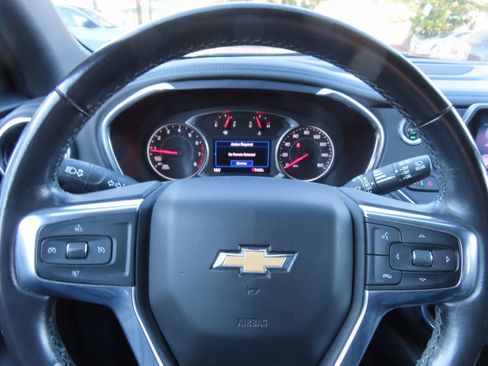 Used 2020 Chevrolet Blazer LT image 17