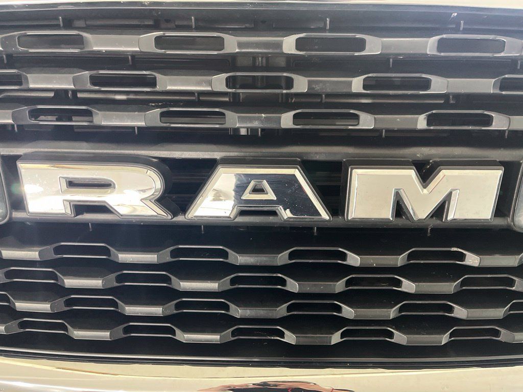 Used 2022 RAM 2500 Big Horn w/ Level B Equipment Group AWD/4WD image 34