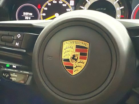 Used 2023 Porsche 911 GT3 image 21