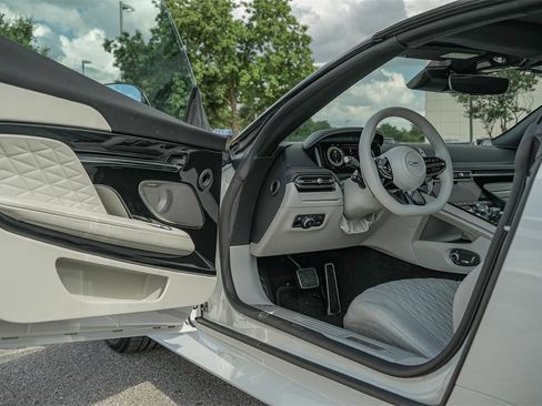 New 2025 Aston Martin DB12 Convertible image 14