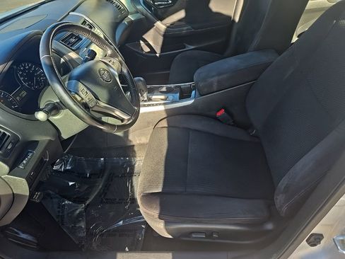 Used 2014 Nissan Altima 2.5 SV image 12