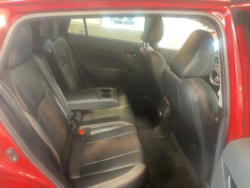 Used 2024 Subaru Crosstrek 2.5i Limited AWD/4WD image 9