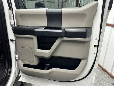 Used 2017 Ford F250 XL w/ Power Equipment Group image 15