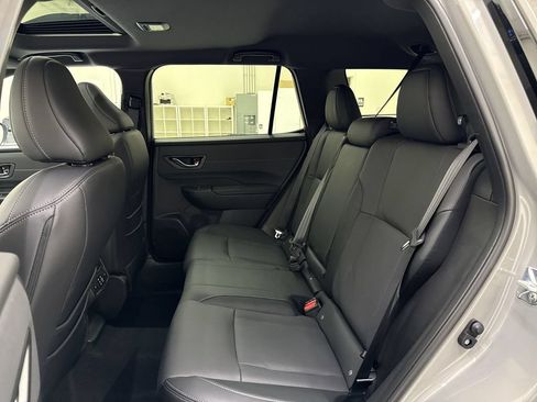 New 2026 Subaru Outback Touring XT AWD/4WD image 25