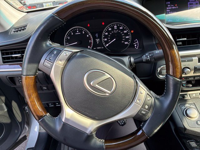 Used 2013 Lexus ES 350 w/ Luxury Pkg FWD image 15