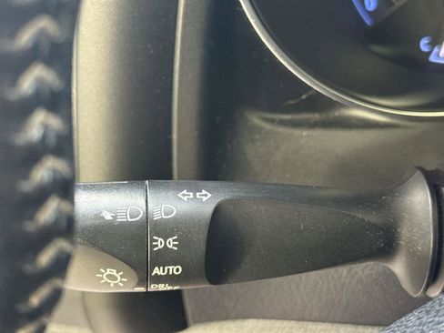 Used 2018 Toyota Corolla iM image 26