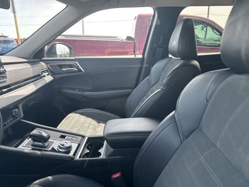 Used 2024 Mitsubishi Outlander SE AWD/4WD image 29