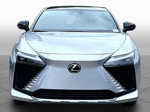Used 2026 Lexus RZ 350e 2WD w/ Convenience Package image 3