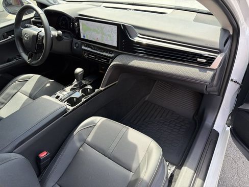 Used 2026 Toyota Camry XLE w/ Premium Plus Package FWD image 25