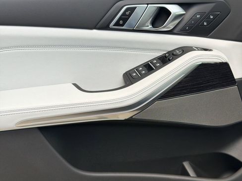 New 2026 BMW X5 M60i AWD/4WD image 13