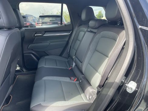 Used 2026 GMC Terrain AT4 w/ Technology Package II image 25