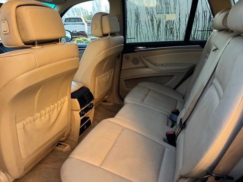 Used 2008 BMW X5 3.0si image 14