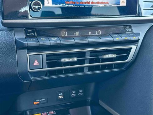 Certified 2025 Toyota Camry LE image 30