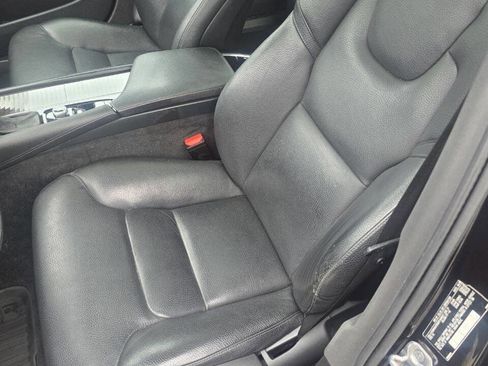 Used 2018 Volvo S90 T5 Momentum w/ Convenience Package image 6