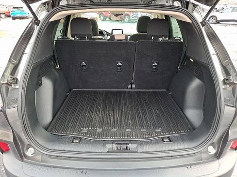 Certified 2020 Ford Escape SE image 30