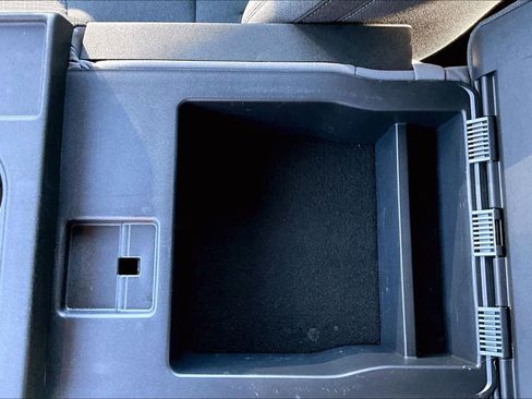 Used 2023 Ford F150 XLT image 33