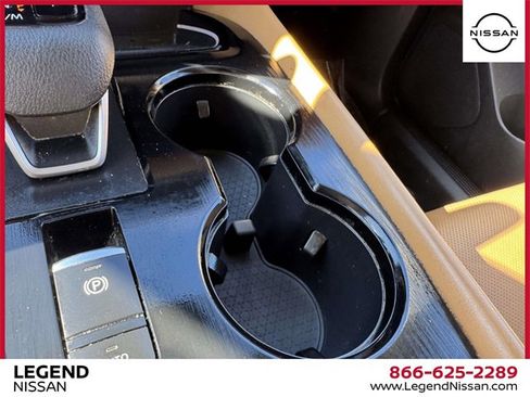 Used 2023 Nissan Rogue Platinum w/ Platinum Premium Package image 30