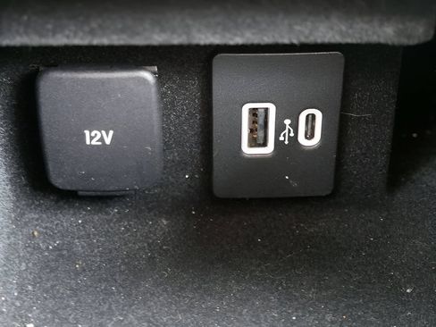 Used 2024 Lincoln Corsair Reserve FWD image 25