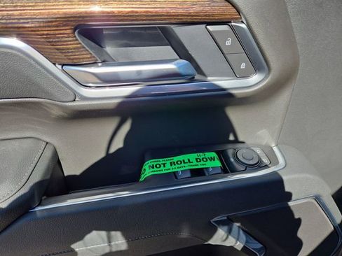 New 2026 GMC Sierra 1500 Elevation image 14