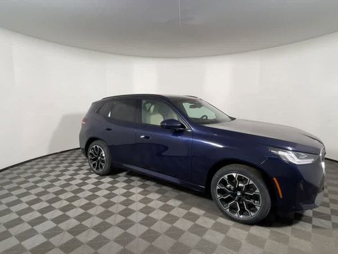 New 2025 BMW X3 xDrive30i w/ Premium Package image 2