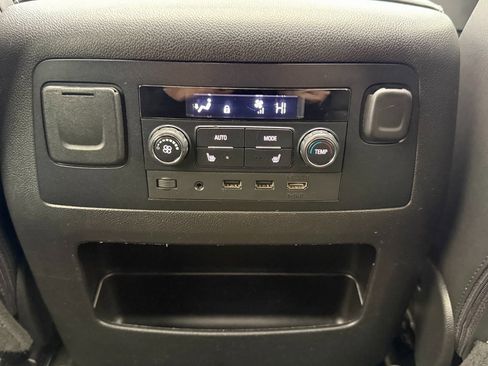 Used 2017 GMC Yukon XL Denali w/ Open Road Package image 20