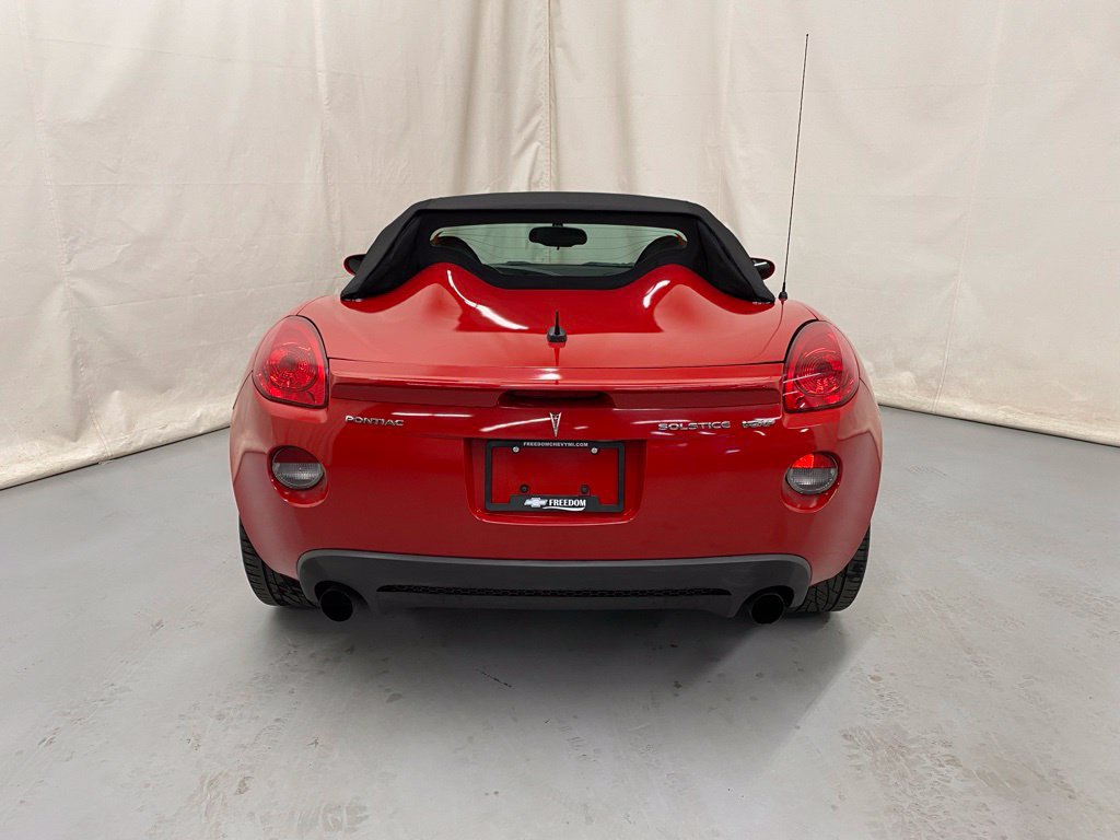 Used 2008 Pontiac Solstice GXP w/ Premium Package RWD image 7
