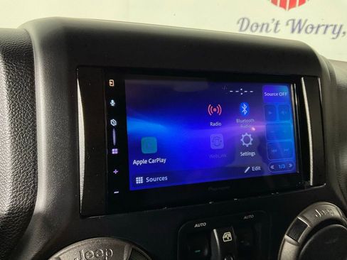 Used 2012 Jeep Wrangler Unlimited Sport image 22