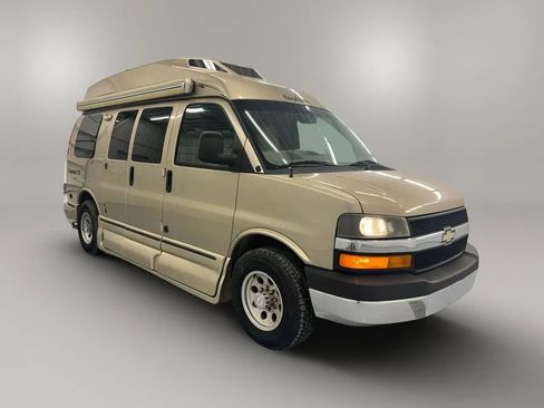 Used 2012 Chevrolet Express 2500 w/ Power Package image 16