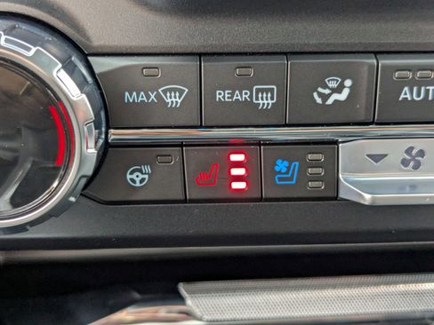 New 2025 Ford F350 Lariat image 23