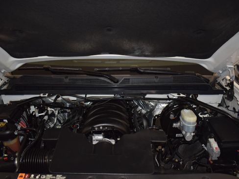 Used 2018 Chevrolet Silverado 1500 LT w/ All Star Edition image 31