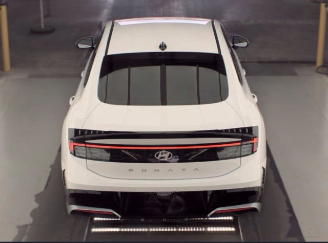 Used 2026 Hyundai Sonata SEL FWD image 6