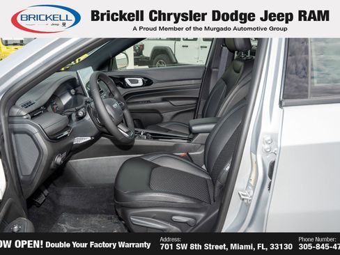 New 2026 Jeep Compass Latitude AWD/4WD image 15