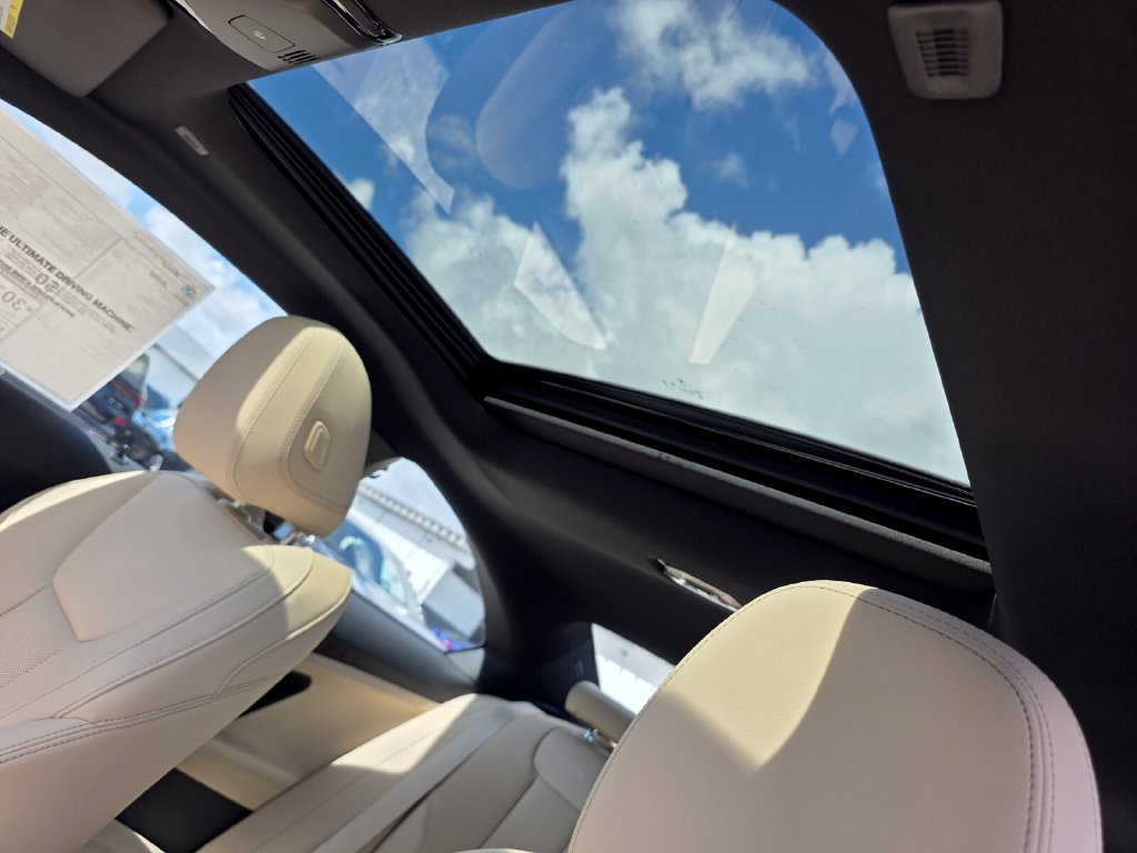 New 2026 BMW 230i Coupe w/ Convenience Package RWD image 10