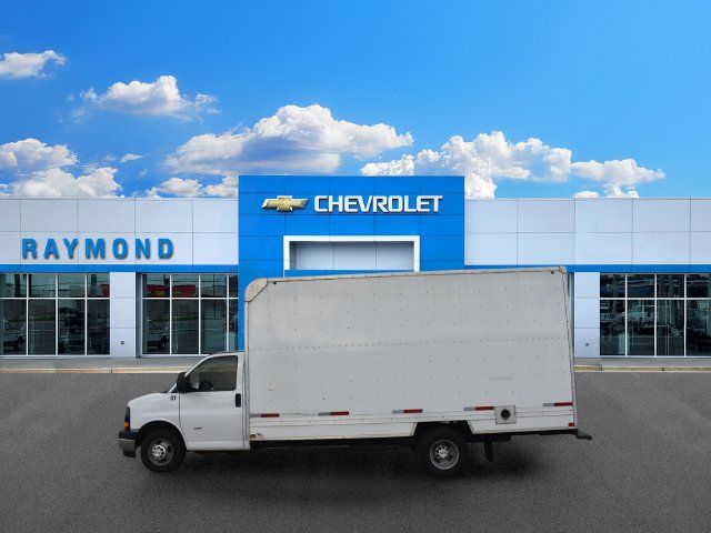 Used 2021 Chevrolet Express 3500 w/ Power Convenience Package RWD image 6