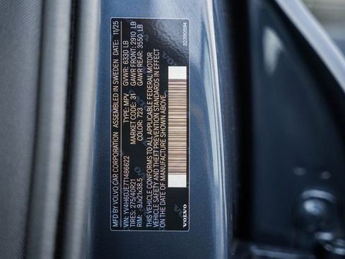 New 2026 Volvo XC90 T8 Plus w/ Protection Package Premier image 39