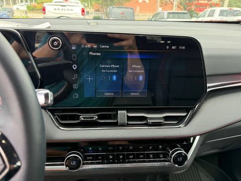 Used 2025 Chevrolet Equinox RS w/ Safety and Technology Package FWD image 19