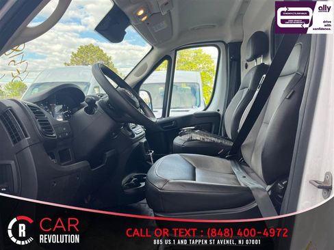 Used 2025 RAM ProMaster 2500 w/ Convenience Group FWD image 10