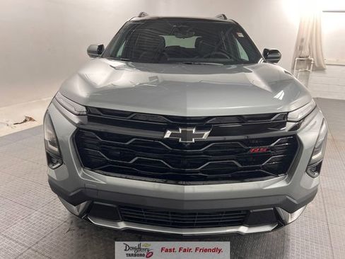 New 2026 Chevrolet Equinox RS w/ Convenience Package III FWD image 2