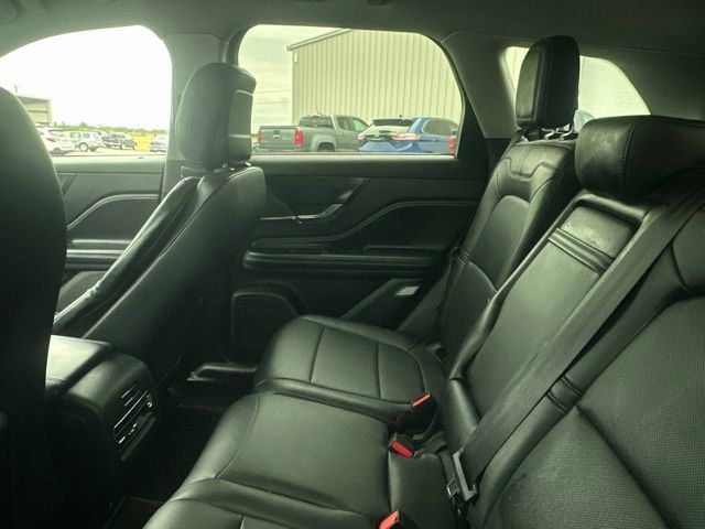 Used 2020 Lincoln Corsair AWD w/ Premium Package image 19