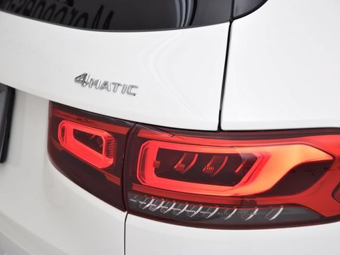 Certified 2022 Mercedes-Benz GLB 250 4MATIC image 14