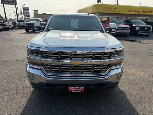 Used 2018 Chevrolet Silverado 1500 LT w/ Texas Edition RWD image 24