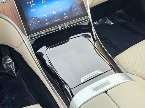 Used 2023 Mercedes-Benz C 300 C 300 image 35