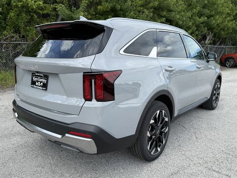 New 2026 Kia Sorento EX w/ EX Premium Package image 4
