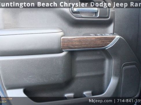 Used 2019 GMC Sierra 1500 Elevation w/ Elevation Value Package image 10