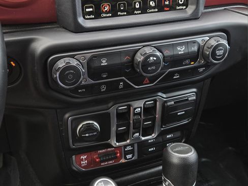 Used 2021 Jeep Gladiator Rubicon AWD/4WD image 21