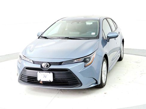 New 2026 Toyota Corolla LE image 2