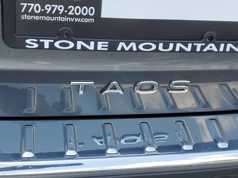 Certified 2024 Volkswagen Taos S FWD image 8